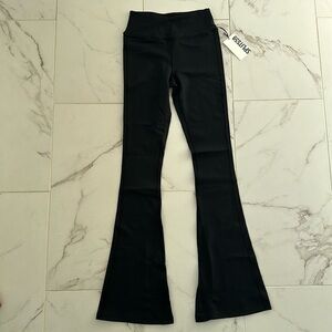 NWT SPLITS59 BLACK RAQUEL HIGH WAIST FLARED LEGGING